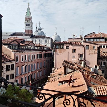 Ferienwohnung Residenza Tiziana Venezia Exterior foto